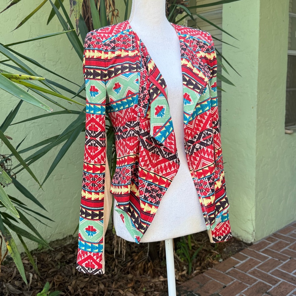 Red Aztec Light Shirt Jacket - Picture 4 of 10